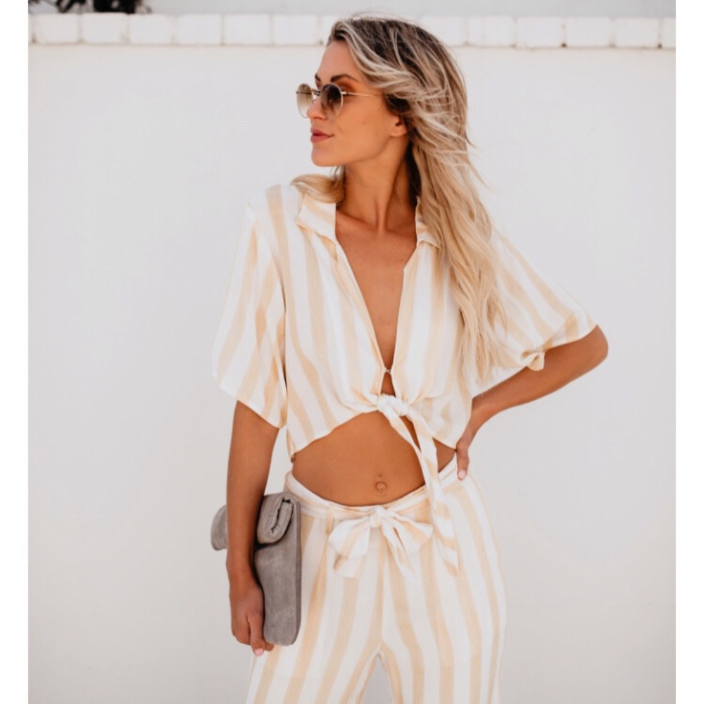 Vici Golden Hour Tie Top